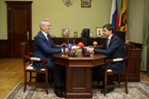Иван Белозерцев и Андрей Клычков провели двустороннюю рабочую встречу