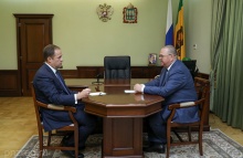 Игорь Комаров и Олег Мельниченко обсудили перспективы развития Пензенской области