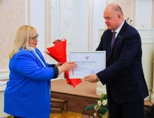 Член Правления Ассоциации, глава администрации Никольского района Людмила Линина награждена федеральной наградой