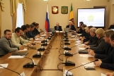 Василий Трохин провел совместное заседание Совета по делам национально-культурных автономий и Совета по взаимодействию с религиозными объединениями