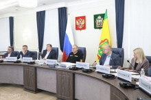 Олег Мельниченко обозначил приоритеты работы по социально-экономическому развитию региона в текущем году Олег Мельниченко обозначил приоритеты работы по социально-экономическому развитию региона в текущем году