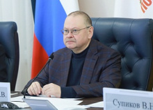 Олег Мельниченко подверг критике соблюдение сроков ремонтных работ в учреждениях образования