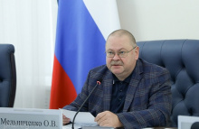 Олег Мельниченко поручил развивать базы производственного обучения студентов